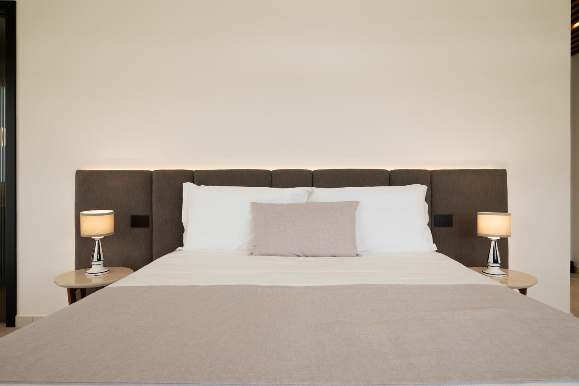 Bed and Breakfast Essenza Relais Contemporaneo Cisternino Exterior foto